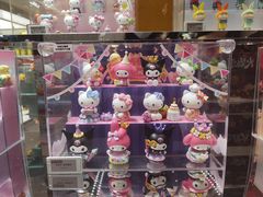 -泡泡玛特POPMART(蓝色港湾店)