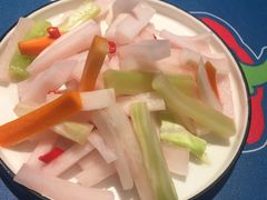 -爱妻鱼•老体北重庆水煮鱼•川菜(白云路店)