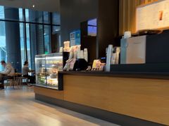 -星巴克(前滩世贸中心店)