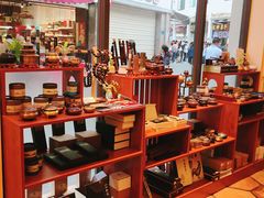 -新华书店(龙头路店)