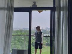 -深圳隐秀山居酒店