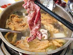 -五洞培记山庄·鲜牛肉火锅