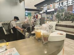 -CoCo都可(虹口龙之梦店)