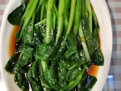 白灼广东菜心-阿政粤小馆(中央大街店)
