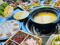 -野菌皇海景野生菌火锅(滨海大道店)
