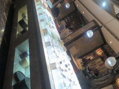 -半岛翡丽海鲜自助餐厅(观风亭店)