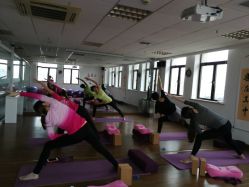 -爱尔乐美孕产瑜伽·普拉提