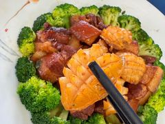 -萃华海鲜阁大排档(五四广场店)