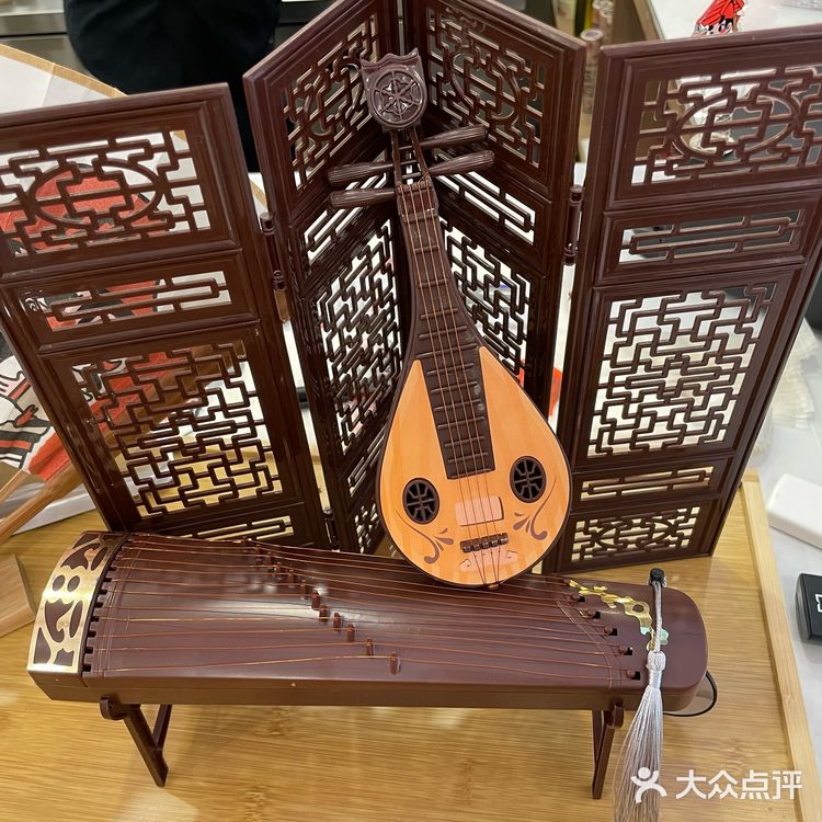 冒干冰小茶壶奶茶找到了！在内街茶亭序，太劲了