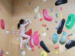 -问山MountQuest攀岩馆