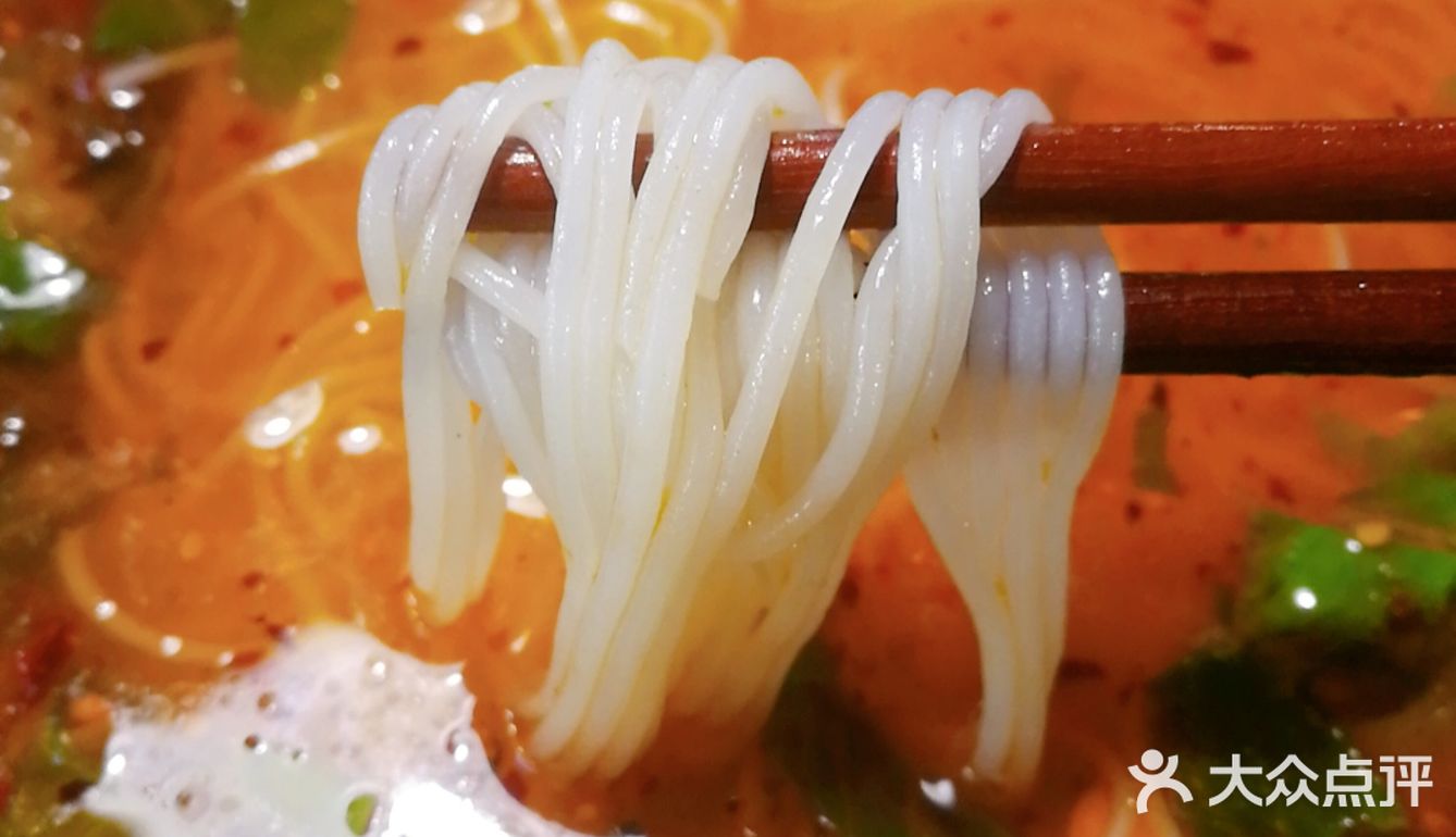 玉双米粉真的是德阳人从小吃到大的吧记得念书那时