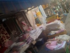 -利津路小商品批发市场