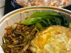 -方铲铲·成都板凳面(滨江银泰店)