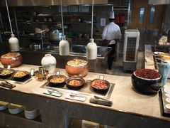 -武汉世茂希尔顿酒店·汇·全日餐厅