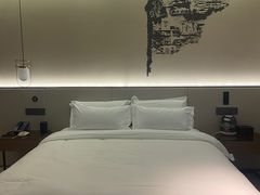 -陌上轻居酒店(天水高铁南站店)