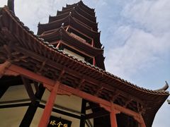 -绳金塔