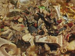 -破瓦寒窑·地摊烤羊排