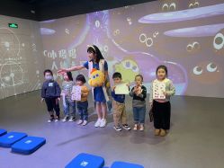 -小鸡哆哆故事屋·儿童乐园(嘉里城店)