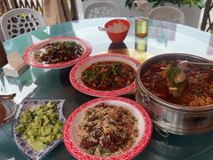 -牟记江湖重庆地标特色菜鱼蛋海鲜羊蝎子(巴南区黑金冠十多年好店)