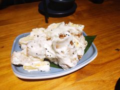 菠萝油条虾-觅山云南菜(泊富ICITY店)