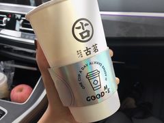 桃香乌龙奶芙-古茗(诸暨不夜城店)