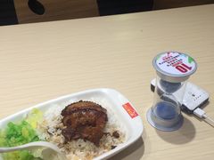-南城香·饭香串香馄饨香(青年路店)