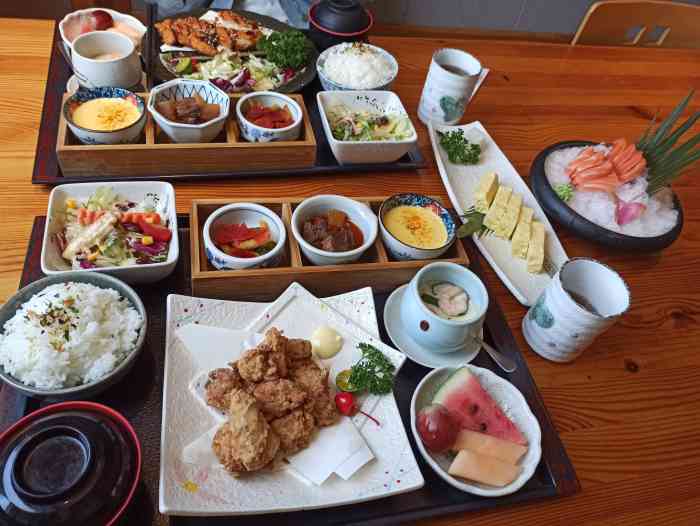 鲁山人日本料理(开发区店)-"在某平台团购的两人套餐,不知道是不是