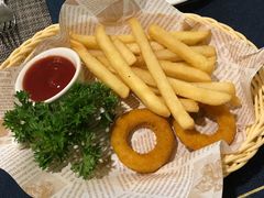 -又见马甲M8融合西餐厅(体育中心店)