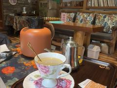 -月亮眼花园餐厅书吧酒吧