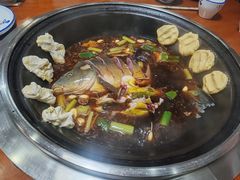 -忆乡情铁锅炖鱼饭店(延庆店)