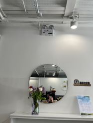 -舒欣头疗·俏丝谧语 白发脱发专业护理 
