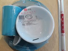 餐具摆设-大眼锅贴水饺(河东店)