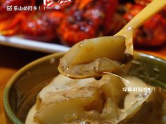-李双猪·小龙虾·烧烤·羊肉煲(乐山店)