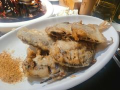 香炸野生鲳鱼-必点海鲜·鲅鱼水饺(鞍山西道店)