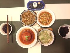 -悦芽照护月嫂+育儿嫂(杭州店)