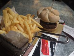 -麦当劳(新王府井店)