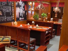 -喜牛烧肉酒场·黑金店(威高广场店)
