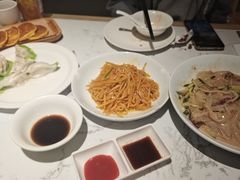 -关东小磨东北菜(漕河泾印象城店)