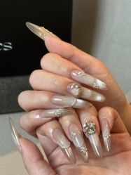 -隅日式美甲美睫專門店