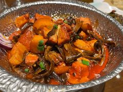 -东口码头·烧鸽子·鱼头泡饼·地方菜(金鹰悦城店)