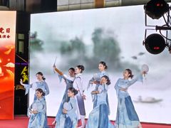 -大连人民广场