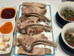 -三江源美食城