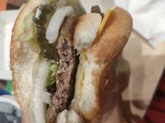 狠霸王牛堡-汉堡王(烟台宝龙店)
