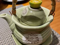 海鲜松茸汤-簡一·割烹·和牛夀喜燒(西水东店)