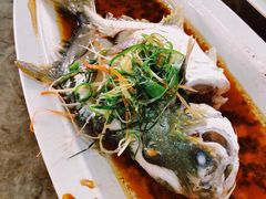 -四川小胡子海鲜(丁村万人海鲜广场店)