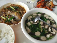 -鑫悦楼煎蟹·16年海鲜大排档