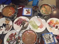 -火舞泰·泰式海鲜火锅餐厅(世纪城店)