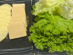 -呷哺呷哺(融创茂店)