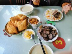 -伊宁伊香酥油奶茶馆