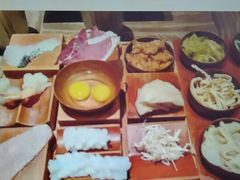 -云阿蛮云南生烫牛肉米线(奉贤路店)